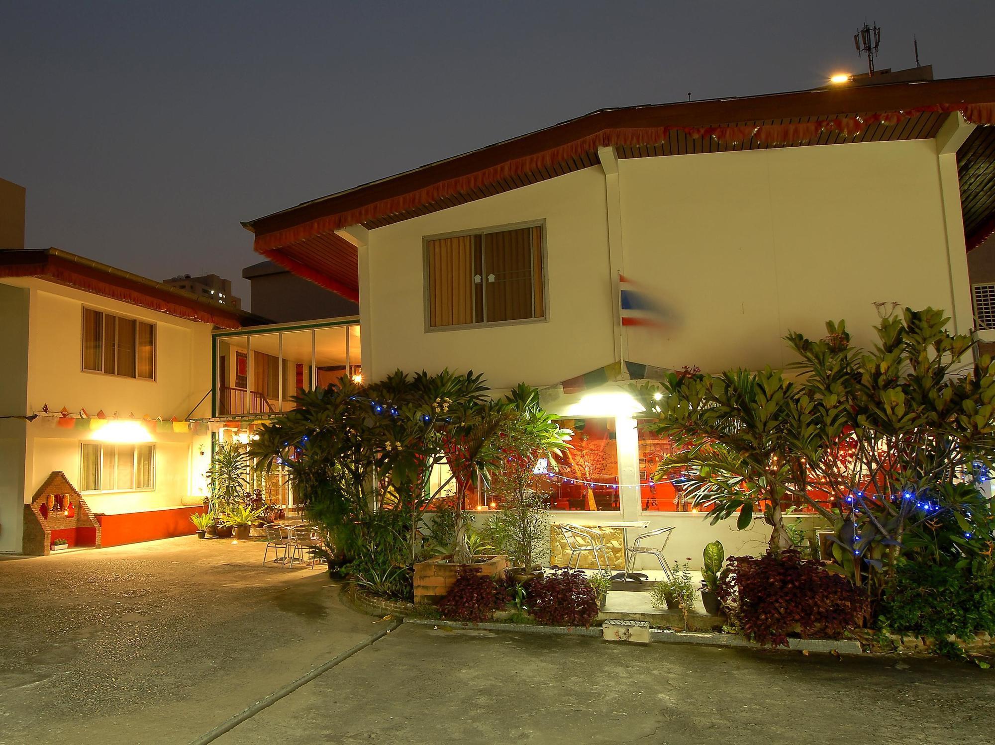 Himalaya Residence Bangkok Luaran gambar